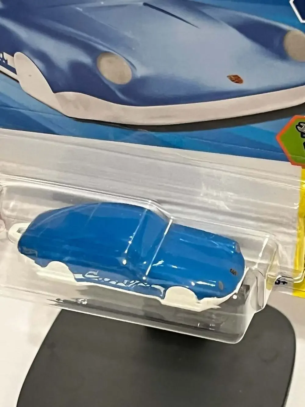 💥Hot Wheels 2025 Experimotors Porsche 911 Carrera Clip Blue 187/250